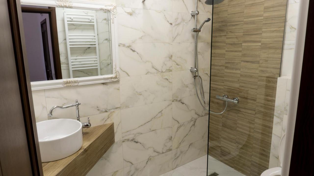 M Rooms Букурещ Екстериор снимка